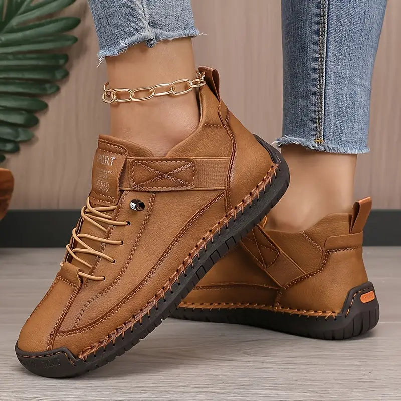 Mia NeuroFlex Wide-Toe Support Shoe